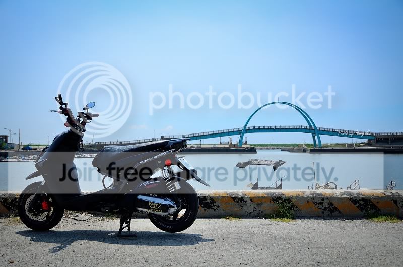 再平凡的車也能透過專業的攝影技術顯的格外不同,將滿一年BWS'X3221||小老婆汽機車資訊網