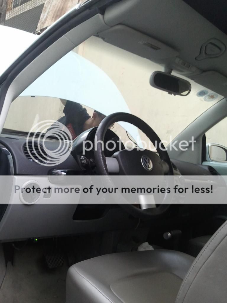 Volkswagen Beetle 2005 Convertible - 4